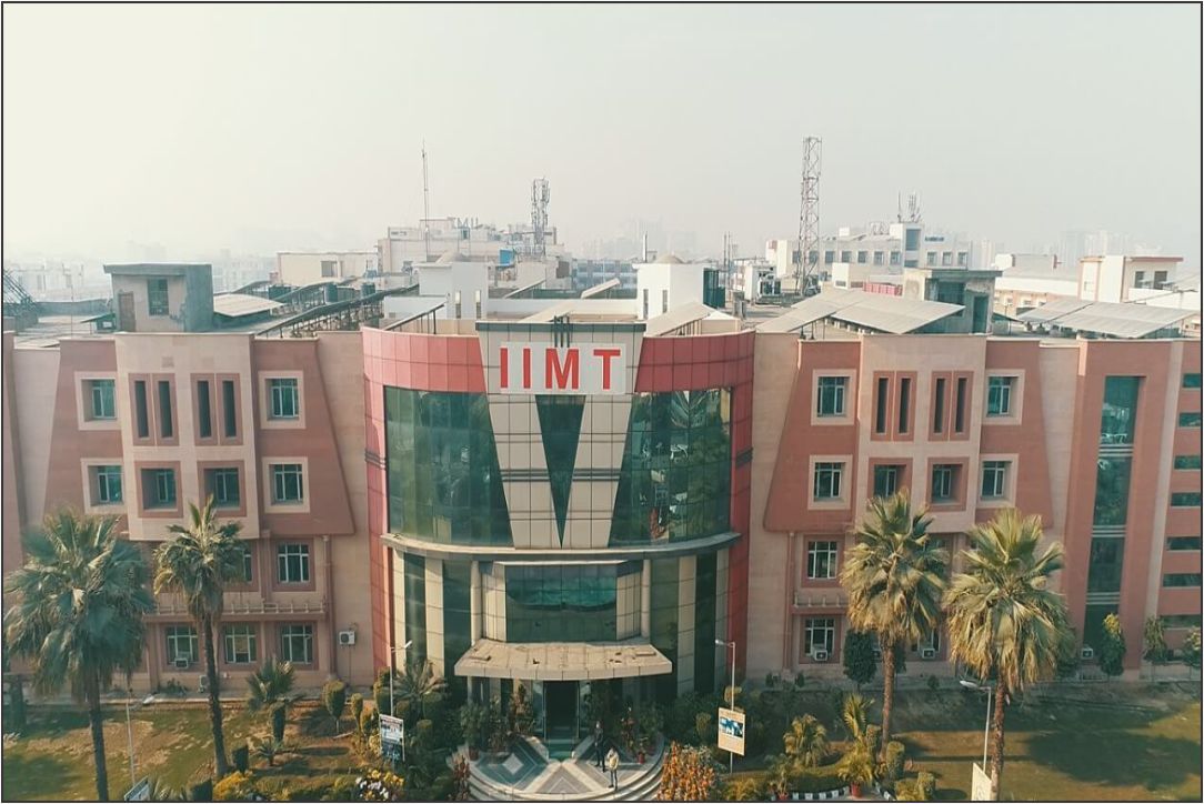 out side view of IIMT COLLGE OF ENGINEERING 